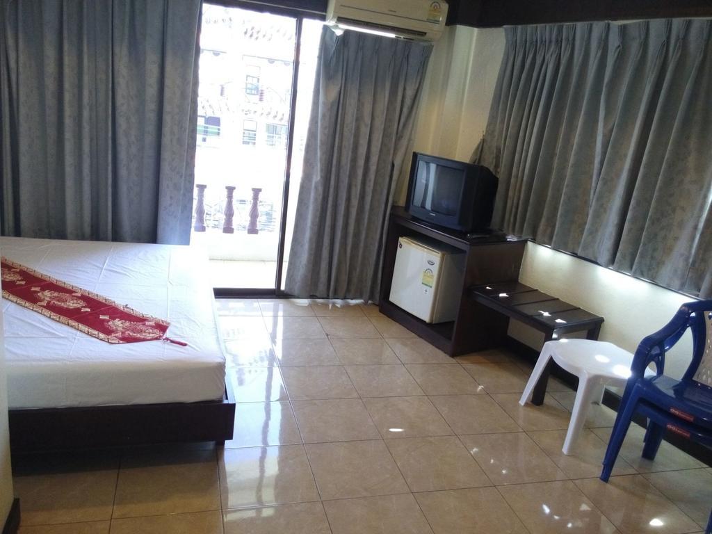 Hotel Sea Princess Patong Buitenkant foto